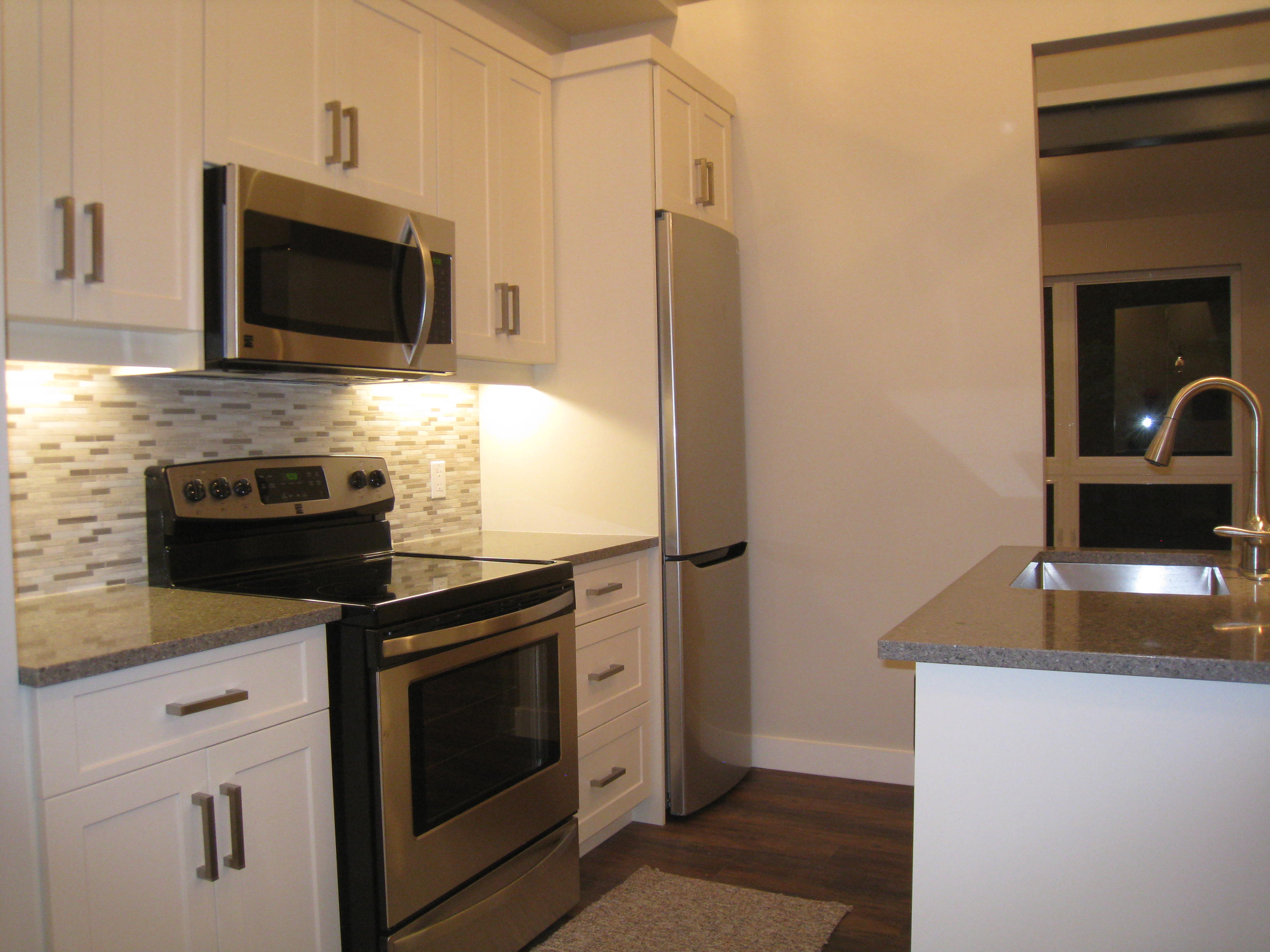 Unit 3 Apartment rentals at 65 Waterloo St, Kitchener Ontario